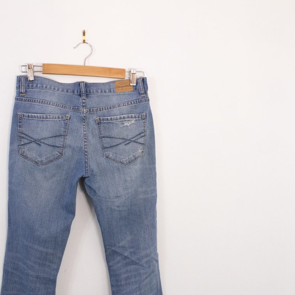 *Aeropostale Ripped Mid-Low Rise Jeans - Picture 2 of 4